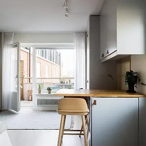 Avanti 3*, Stockholm Zweden