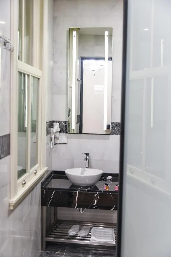 Luxir Hotel Istanbul 4*,  Turkey